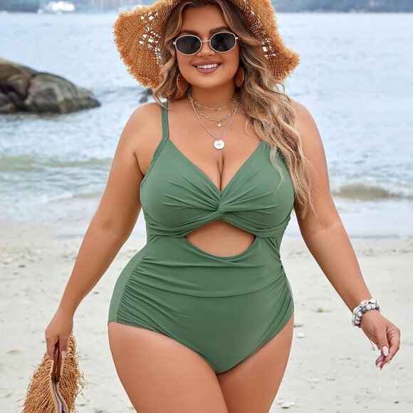 Women's Plus Size Tummy Control One Piece Swimsuit with Twist Front and Ruched D - Picture 7 of 8